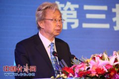 宋昆冈：消费者可以放心购买国内婴幼儿乳粉