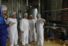 蒙牛乳业奶粉事业部迎来国家乳品中心专家审查指导