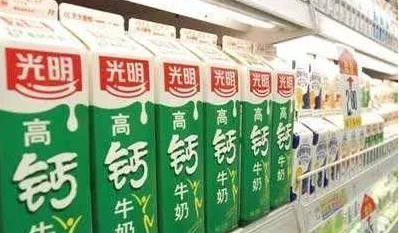 坚持17年不涨价，乳业行业中今年利润大跌60%！