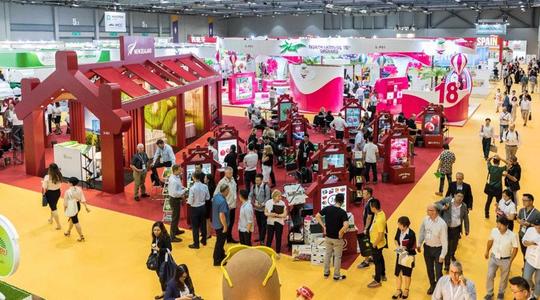 越南乳业股份公司参加2019年新加坡第一届亚洲优质食品展