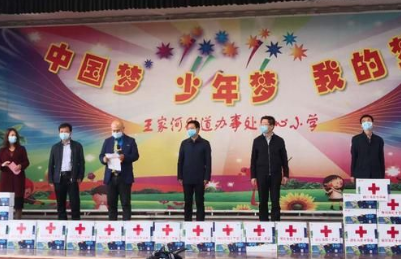 光明乳业：8万件牛奶免费送陕西学子