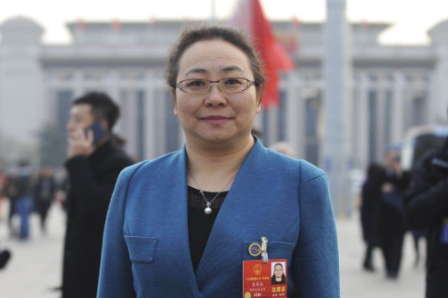 两会关键词：“一生饮奶计划”应纳入国家战略