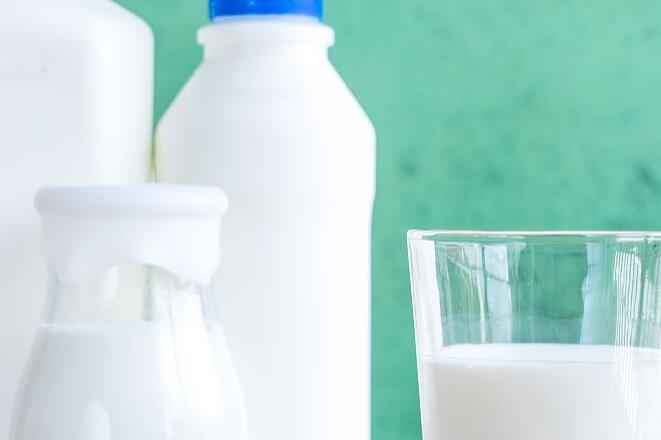 64家乳业联合宣布：将打造本土优质奶