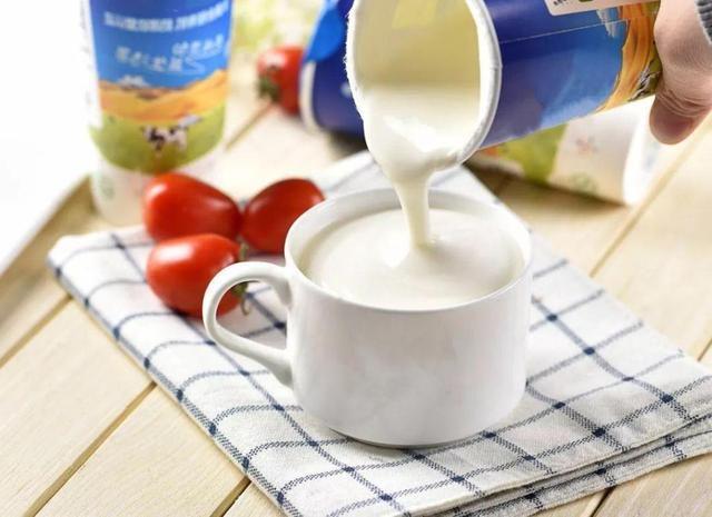 风味发酵乳是酸奶吗？营养师提醒：其实，这3种奶饮品最好不买(图2)