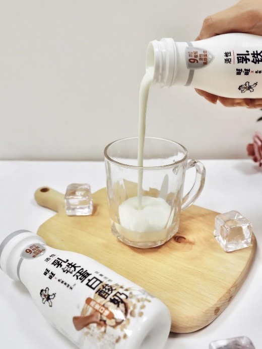 旺旺×乳铁食研室推出乳铁蛋白酸奶，以创新型酸奶打开年轻人的生活方式(图5)