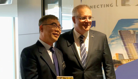 澳大利亚总理与澳优澳洲总经理亲切面谈，鼓励加大在澳投资发展