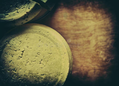 法国孕妇食用感染李氏杆菌奶酪致流产 涉事公司已停业