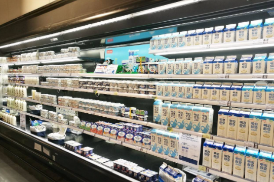 国内低温鲜奶市场持续火爆，又一巨头入局