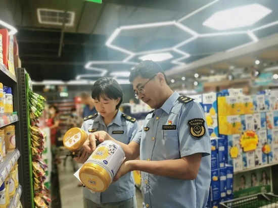 莒南县市场监督管理局持续开展乳粉、固体饮料掺杂使假违法行为专项治理行动